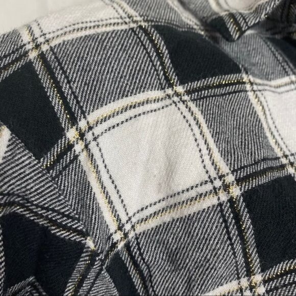 A New Day Gold Stitch Black and White Flannel Plaid Button Down Shirt Size XS - Picture 6 of 9